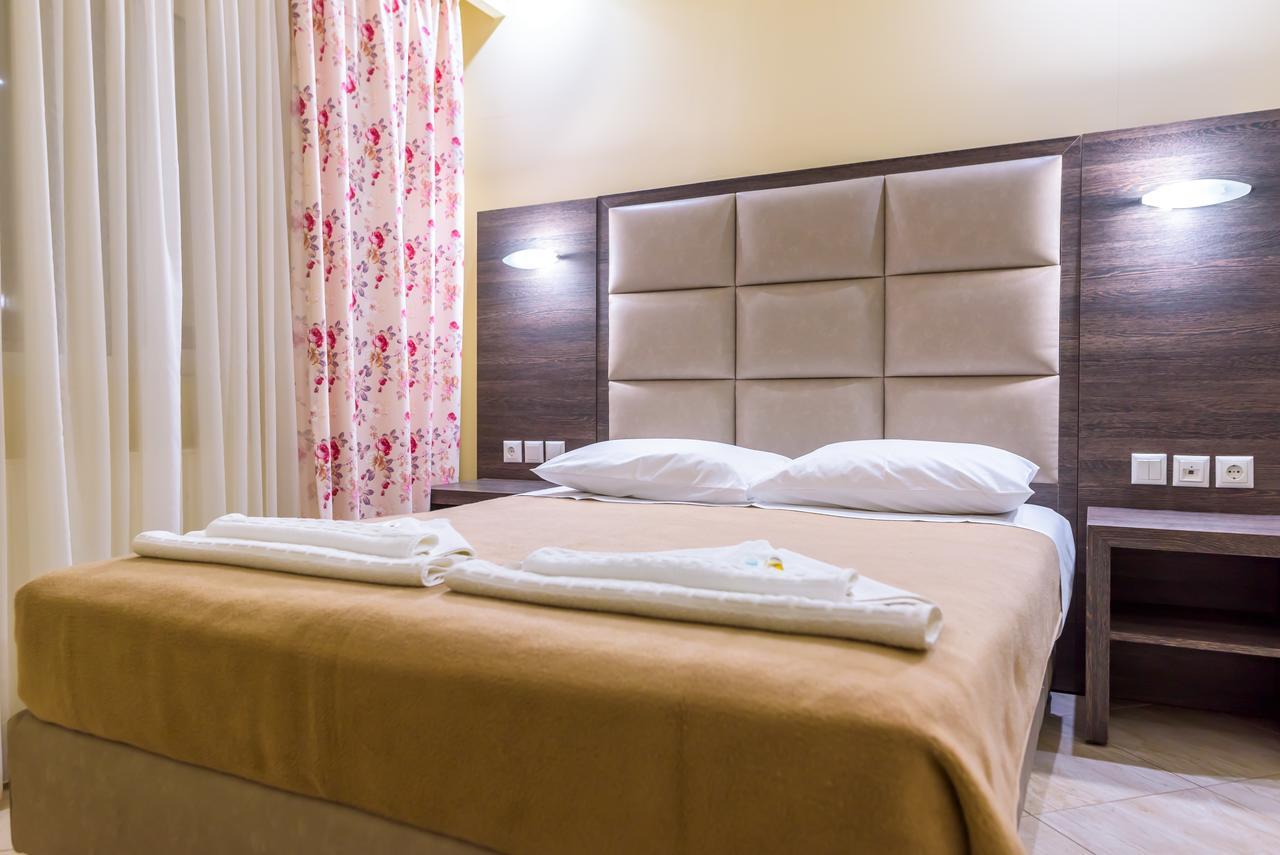Santa Rosa Hotel & Beach 亚历山德鲁波利斯 外观 照片